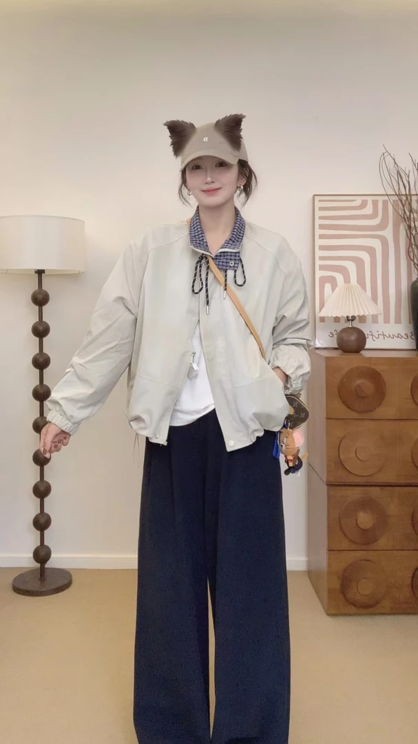 短外套女士新款秋季设计小众港风百搭外套女款爆款2025新款