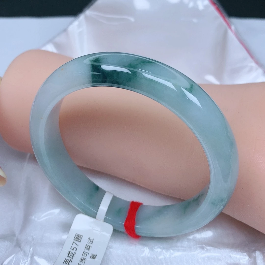 【闪购商品】翡翠手镯未镶嵌，57