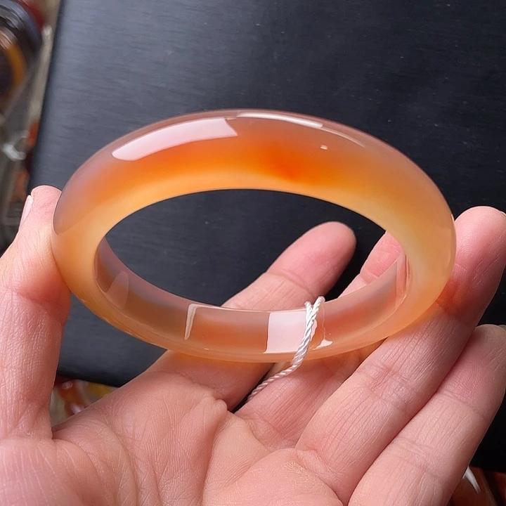 手镯玛瑙/玉髓未镶嵌59圈口