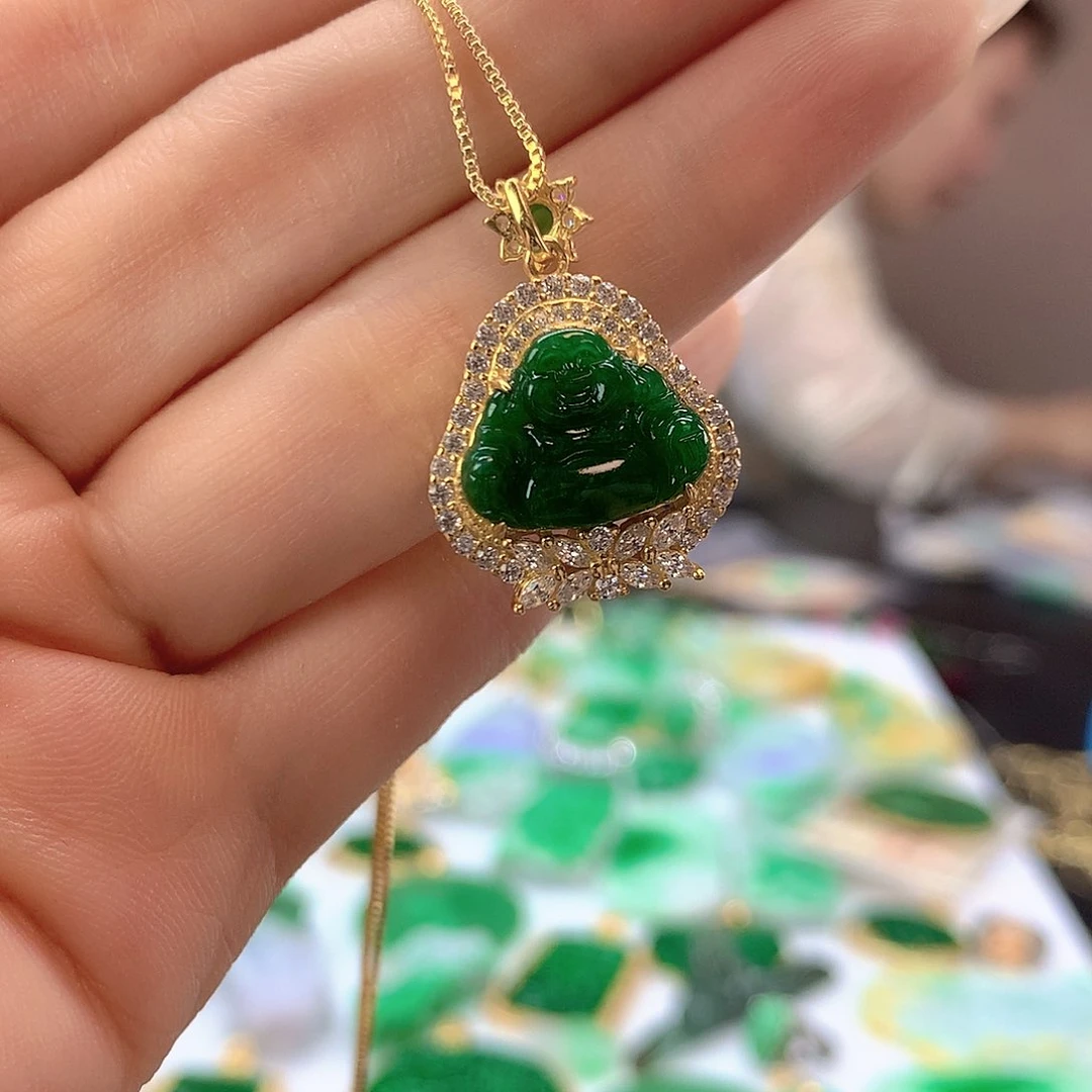 翡翠银S925镶嵌颈饰翡翠