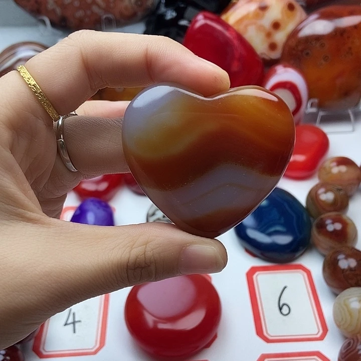 玛瑙/玉髓未镶嵌珠宝奇石