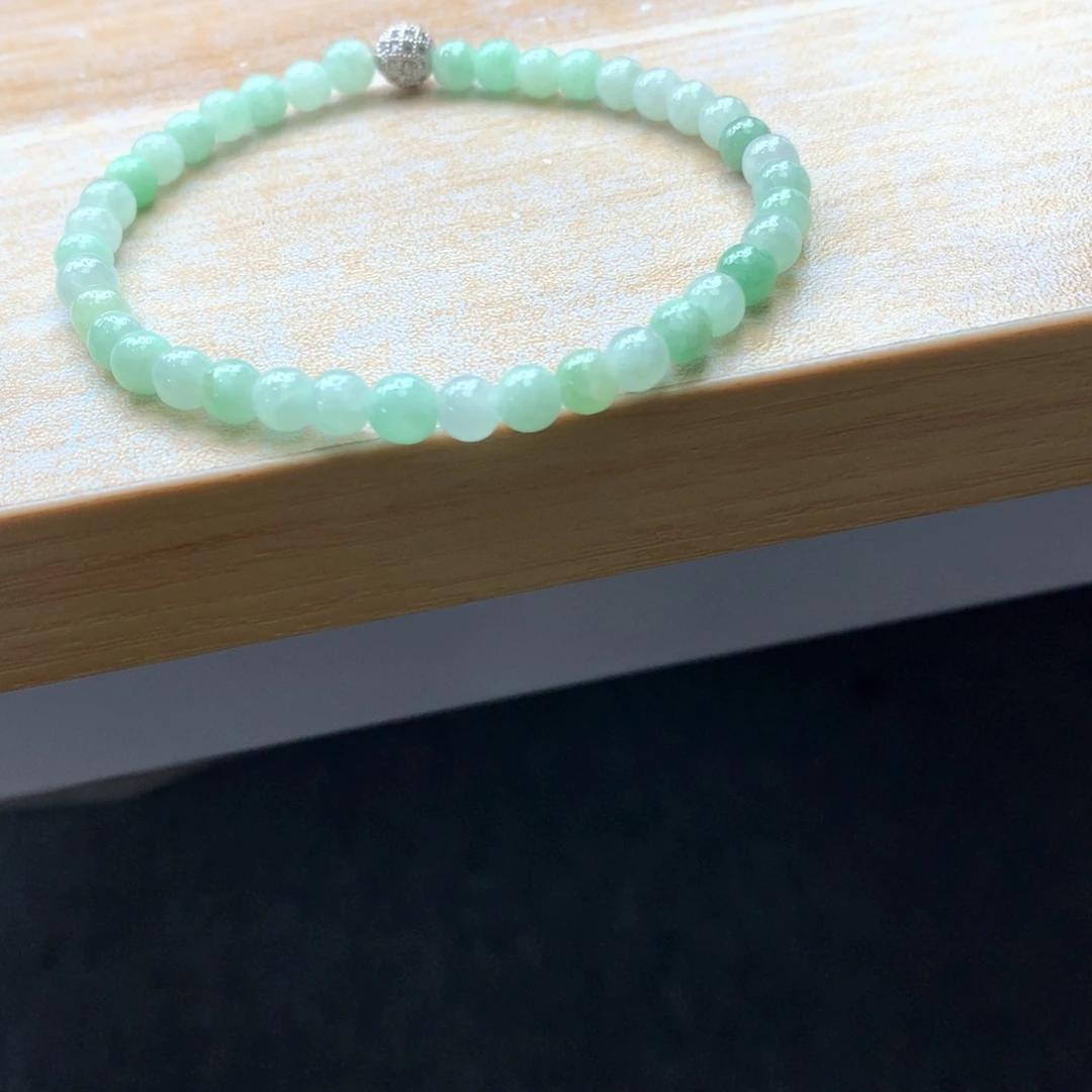 翡翠未镶嵌颈饰吊坠