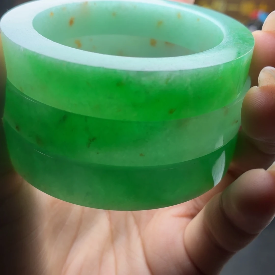 定制翡翠未镶嵌多样性发一