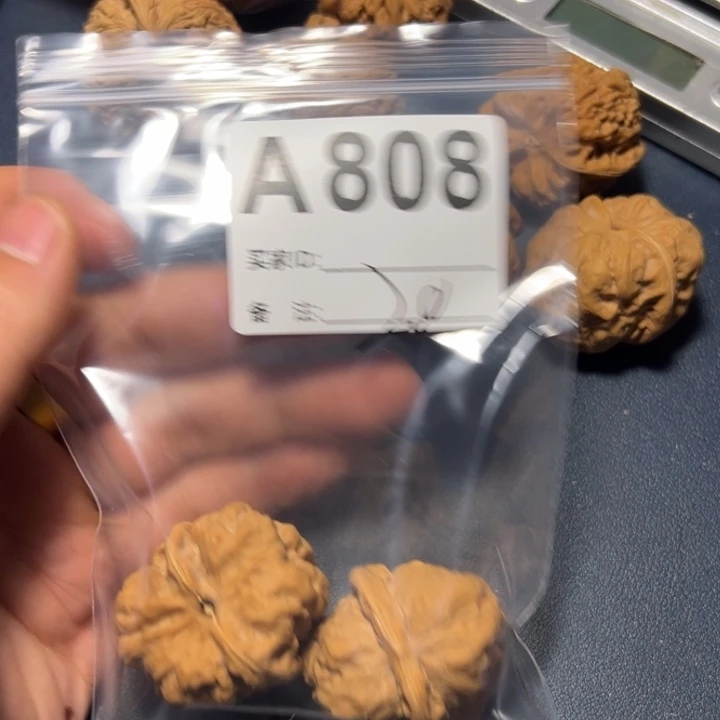 核桃把件信****次好咯好咯