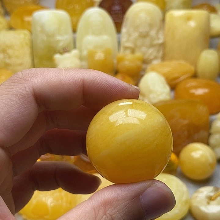琥珀颈饰未镶嵌琥珀蜜蜡吊坠