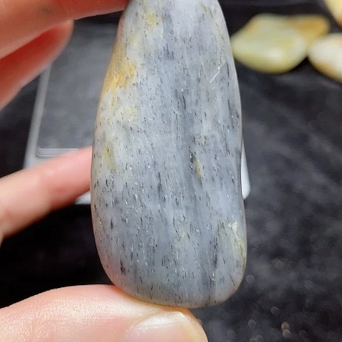 未镶嵌和田玉（糖玉）挂件