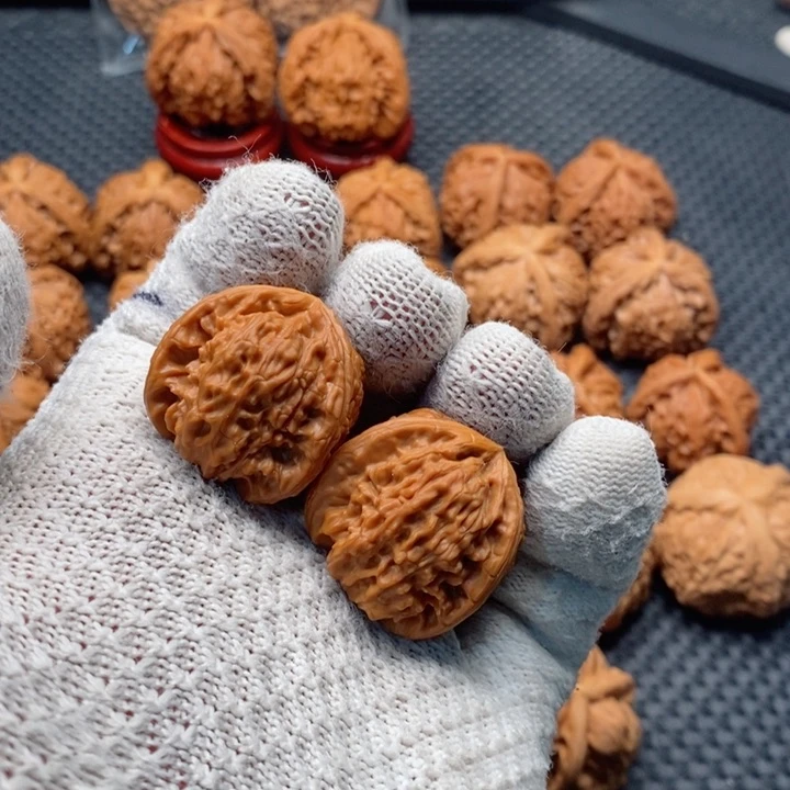 核桃手串/手链销****嘞拼接白狮子4