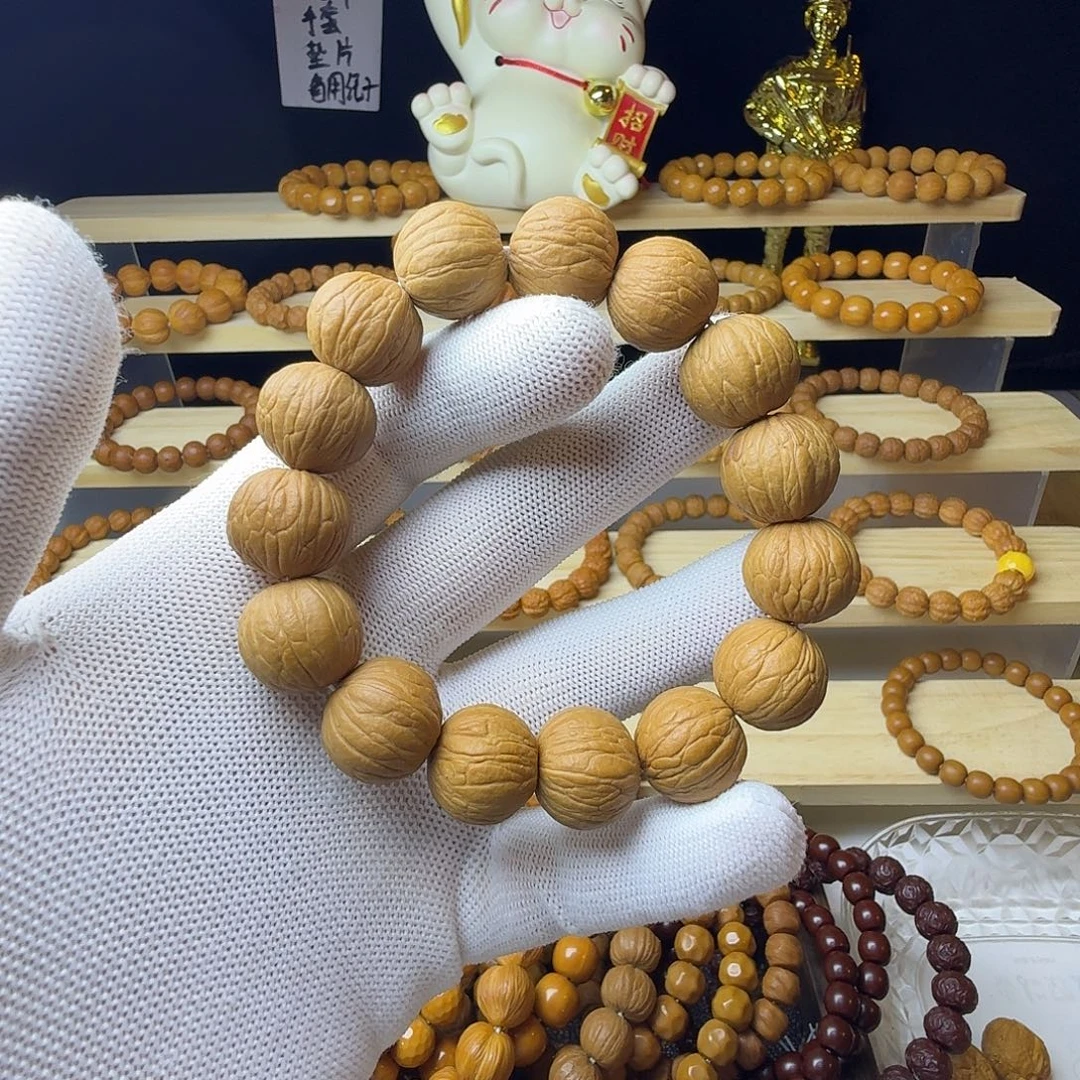 黯***然吊坠猴头核桃聚宝盆