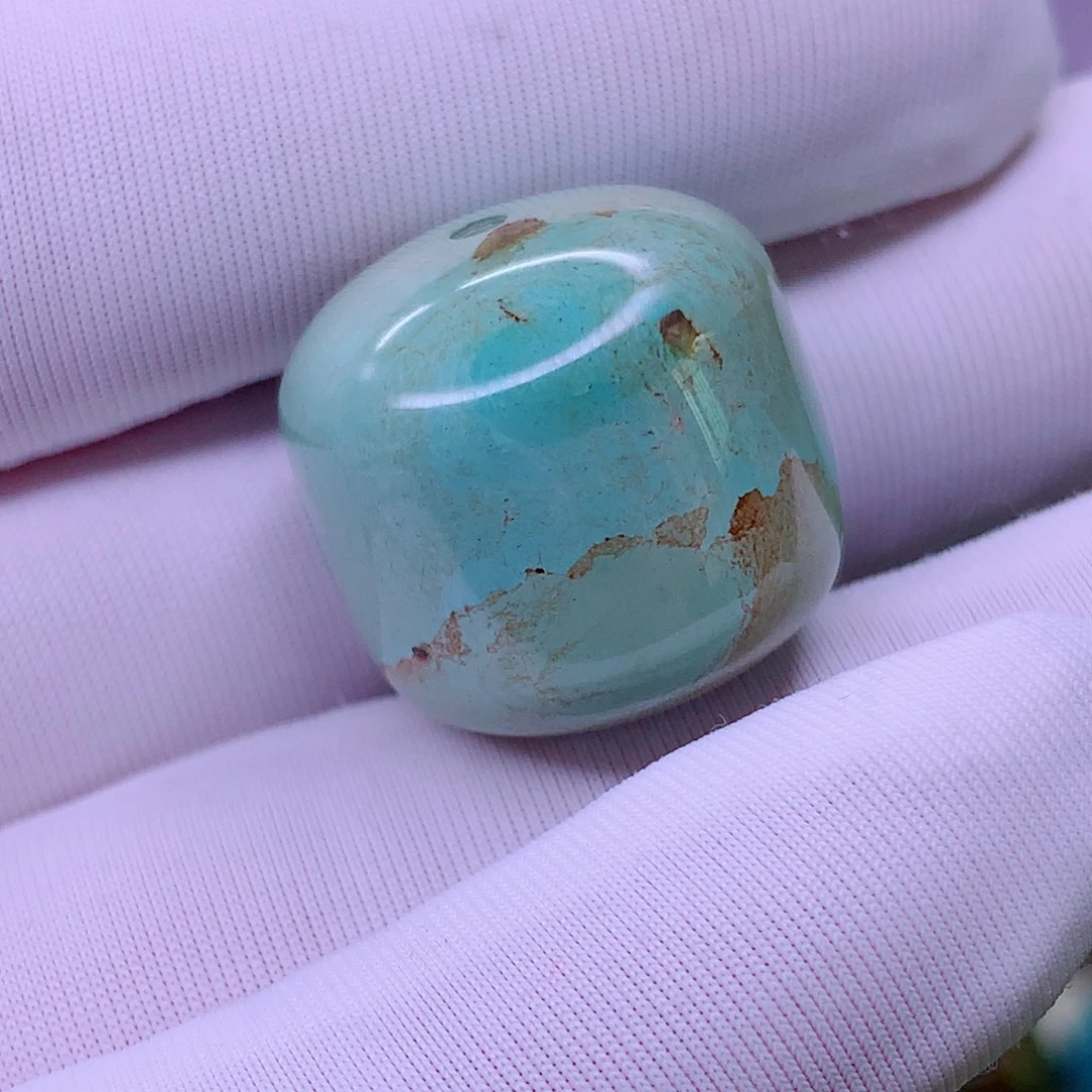 绿松石未镶嵌原矿绿松石