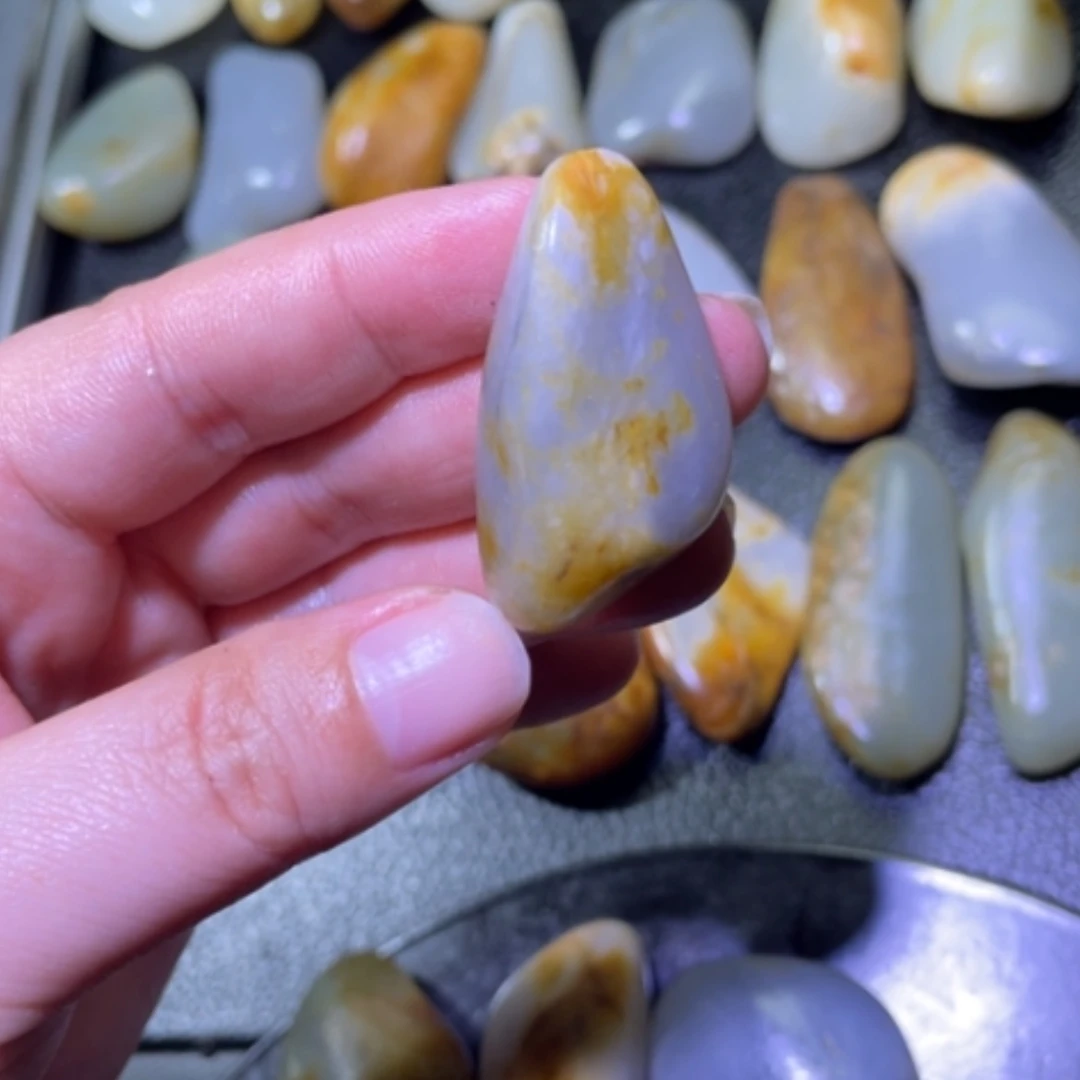 【闪购商品】颈饰未镶嵌和田玉