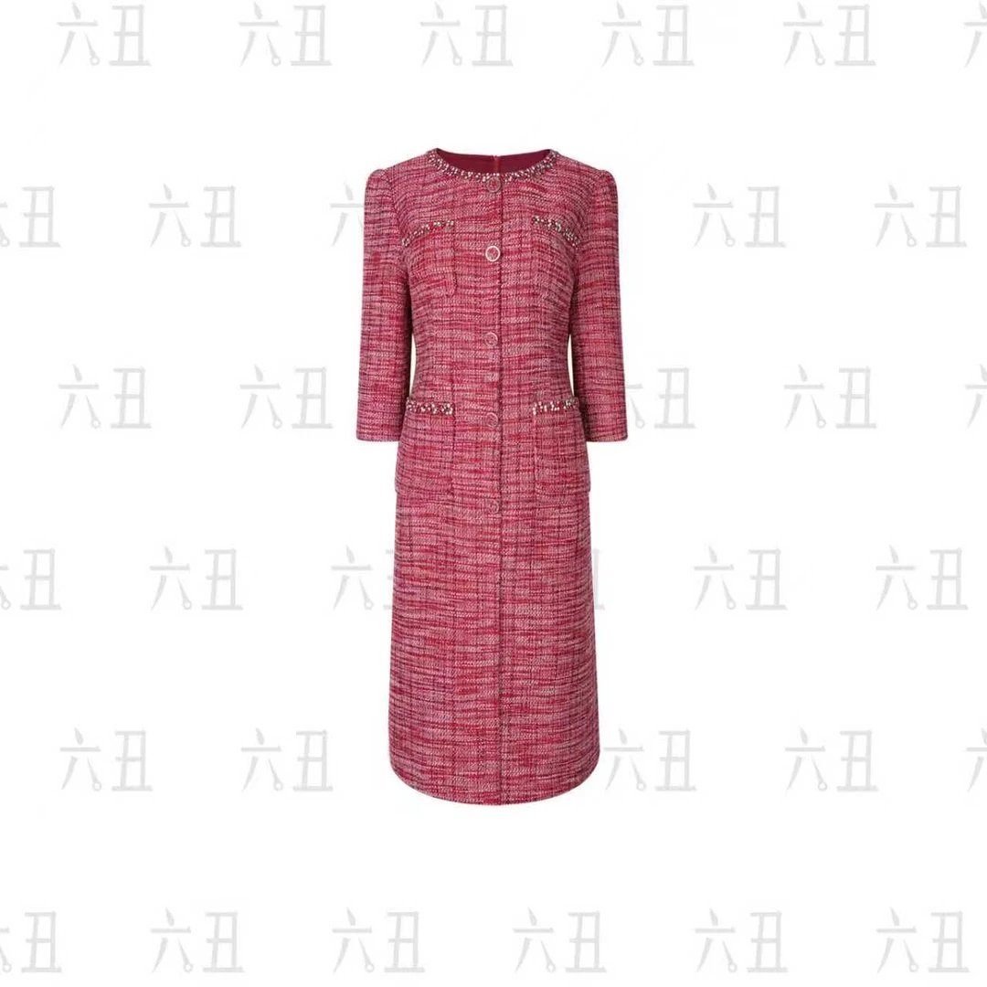 【六丑】新款时尚百搭气质显瘦单排扣钉钻两色小香连衣裙512LYQ1240