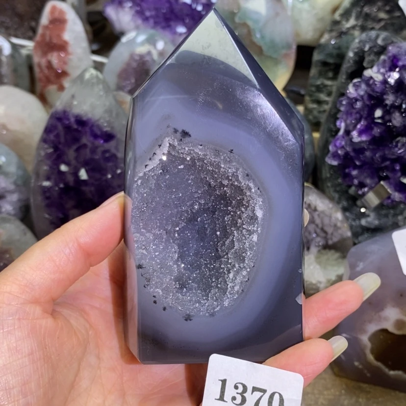 【闪购商品】未镶嵌大型摆件（非配饰）紫晶