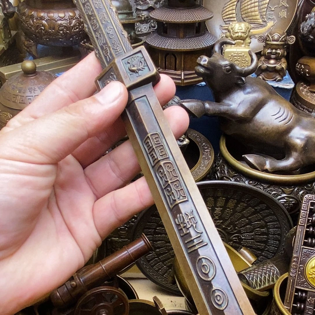 铜器精美摆件商品
