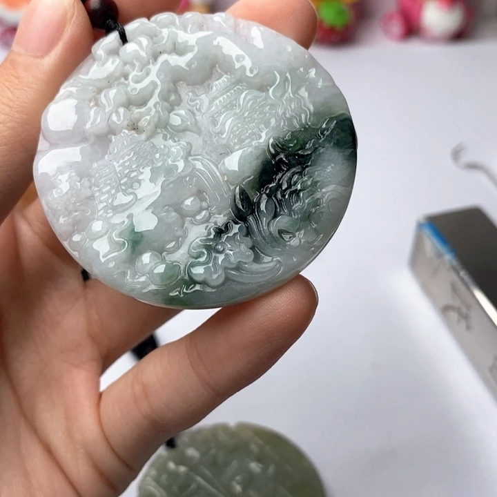 翡翠未镶嵌颈饰翡翠