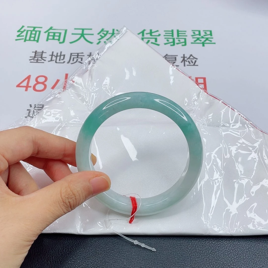 翡翠手镯未镶嵌@****～