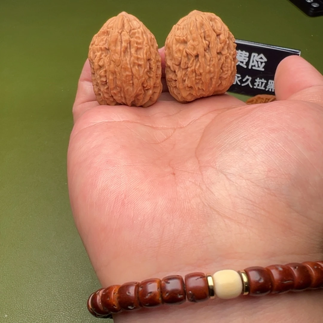 N***g猴头核桃吊坠南疆一帆风顺