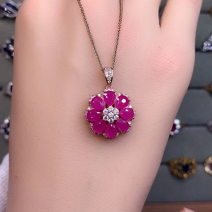 银S925镶嵌红宝石颈饰