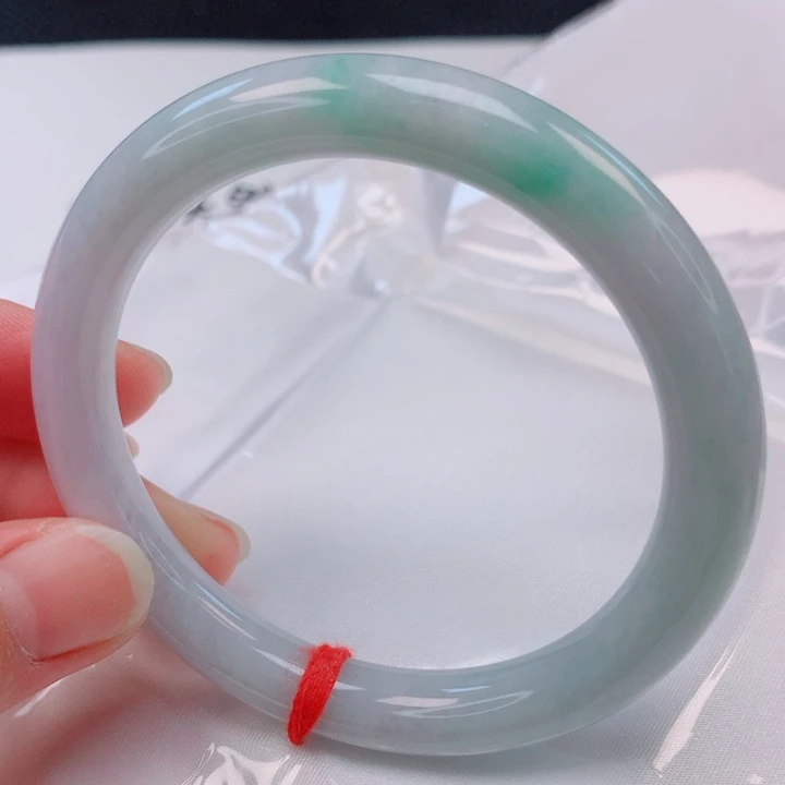 未镶嵌手镯（圆镯）翡翠56。57