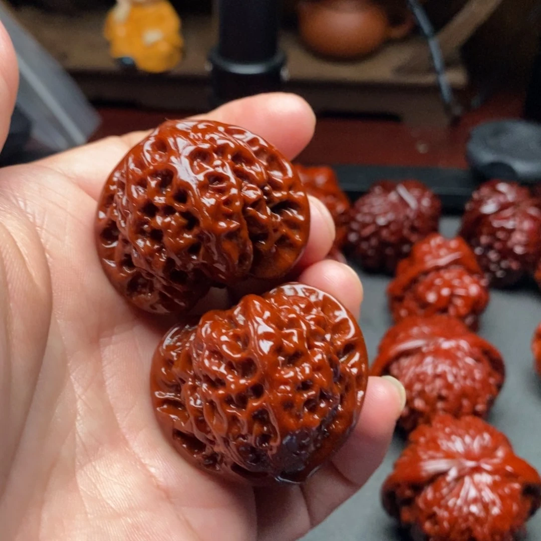 文玩核桃吊坠?****39.5宫灯