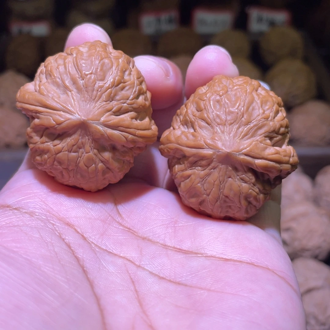 文玩核桃把件铁锤