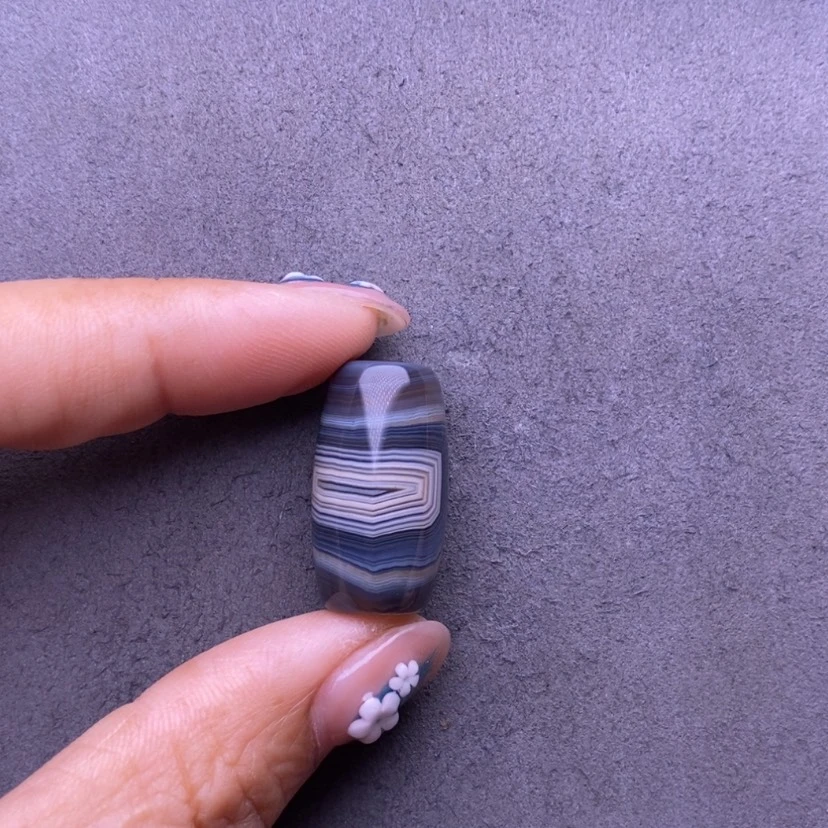 【闪购商品】未镶嵌玛瑙/玉髓珠宝奇石－****-