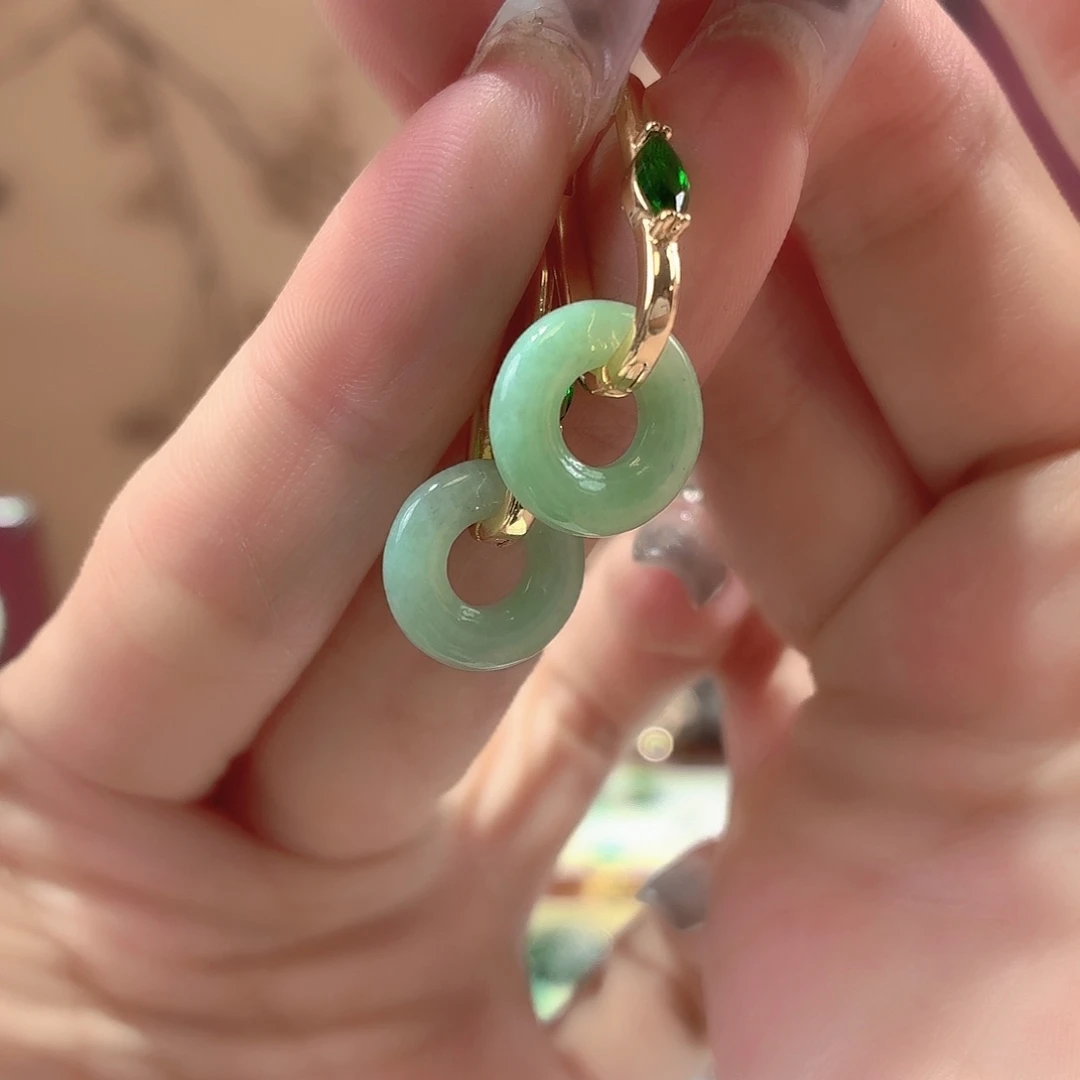 翡翠未镶嵌耳饰翡翠