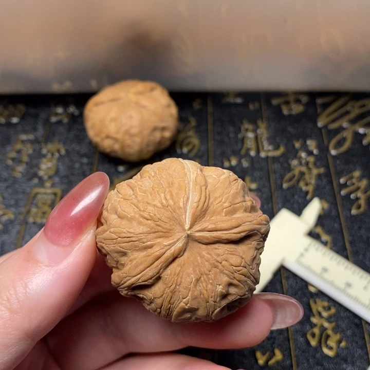 可***。吊坠文玩核桃文玩核桃异形单只