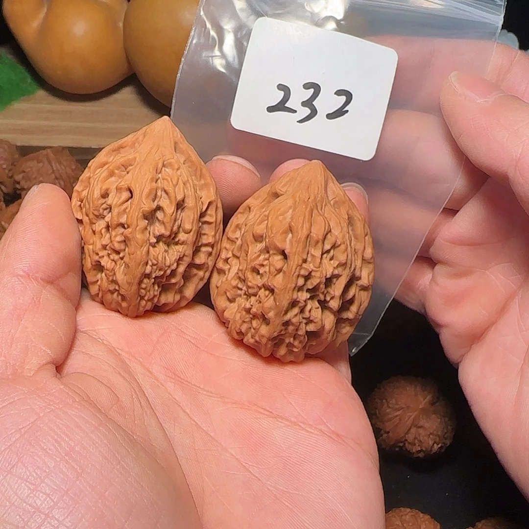 文玩核桃把件232全品38鸡心