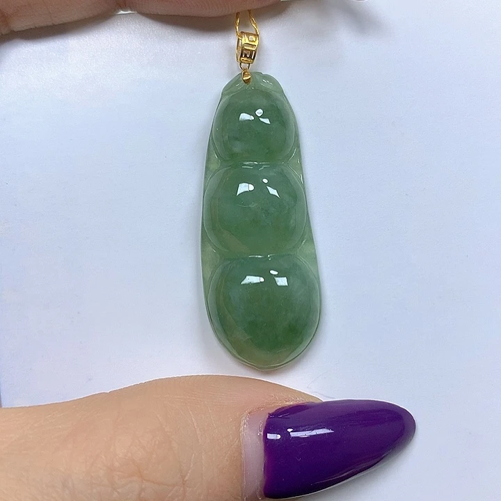 翡翠18K金镶嵌颈饰挂件