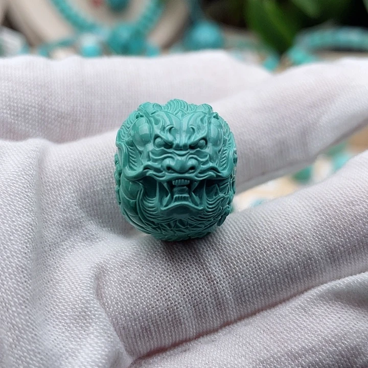 绿松石配饰未镶嵌