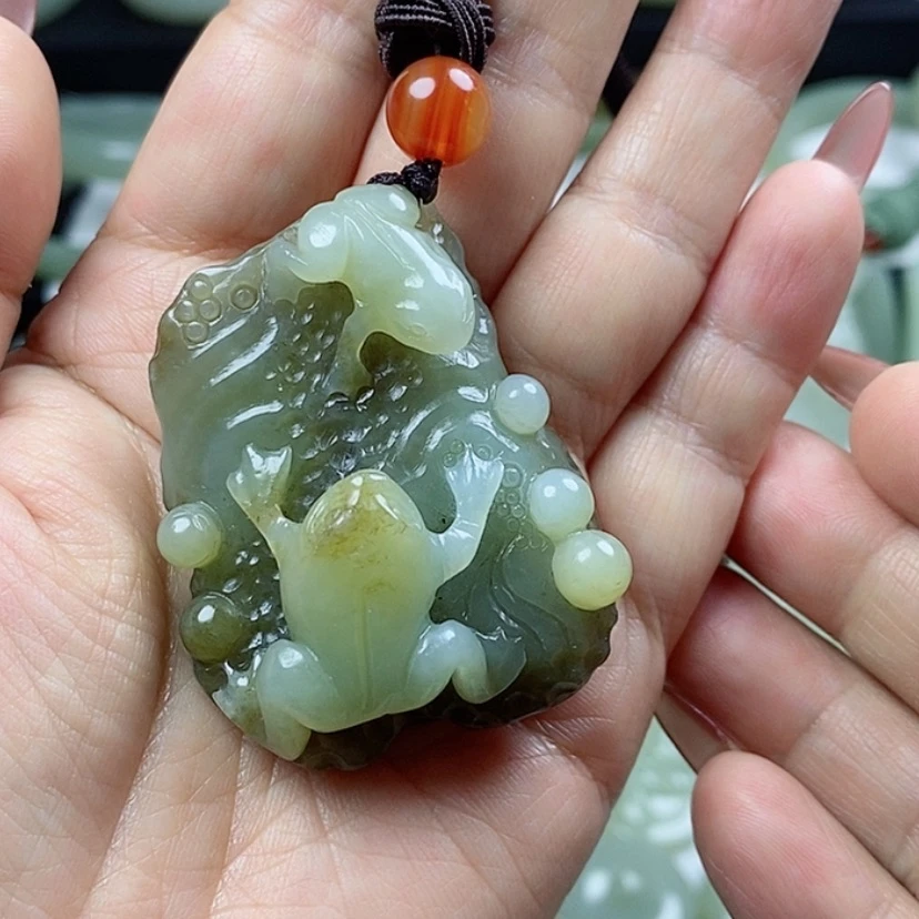 【闪购商品】和田玉（糖玉）颈饰未镶嵌