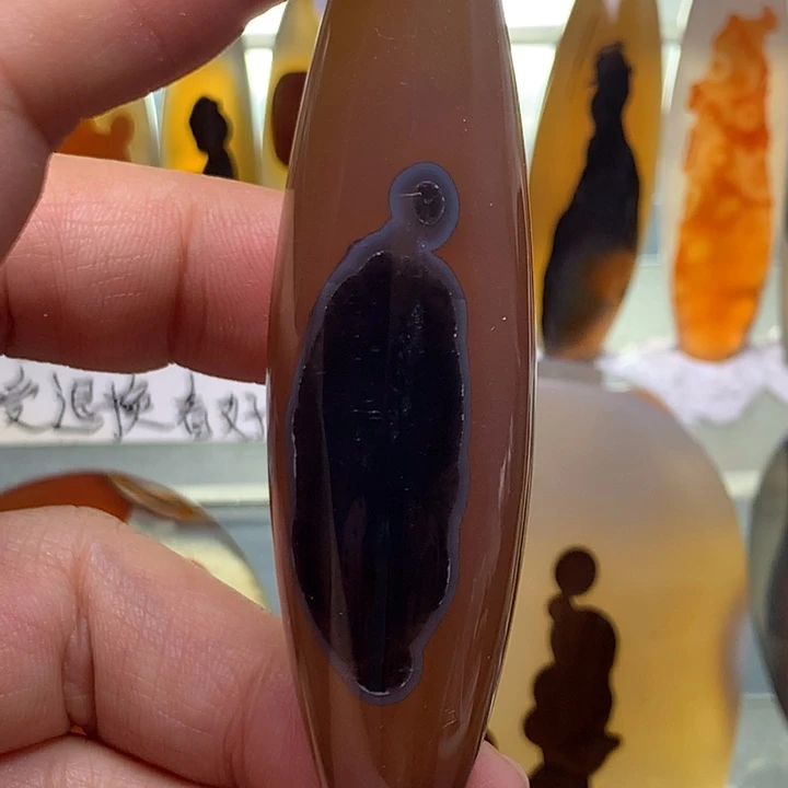 未镶嵌颈饰玛瑙/玉髓22