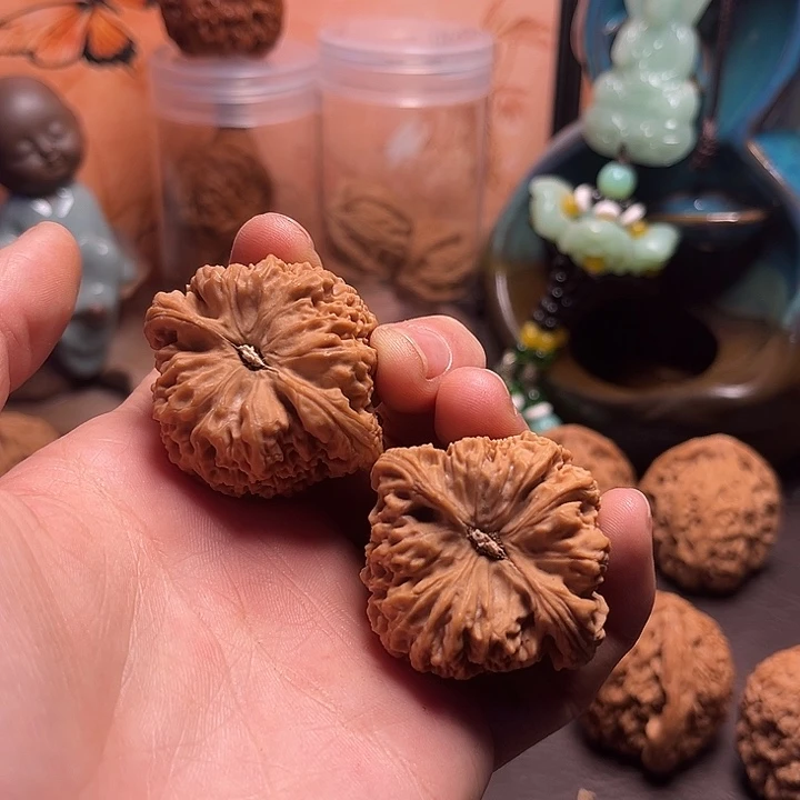 晨***阿吊坠文玩核桃南疆40