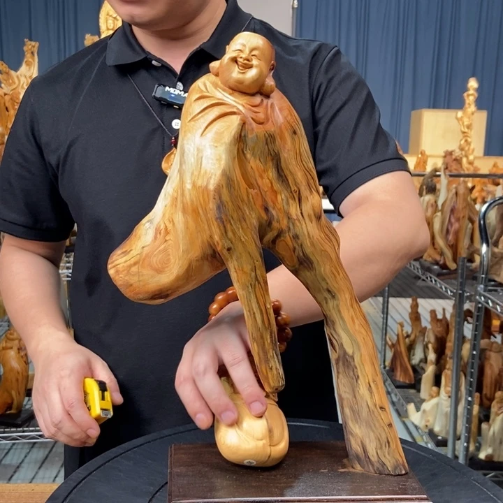 柏木（崖柏）随型摆件