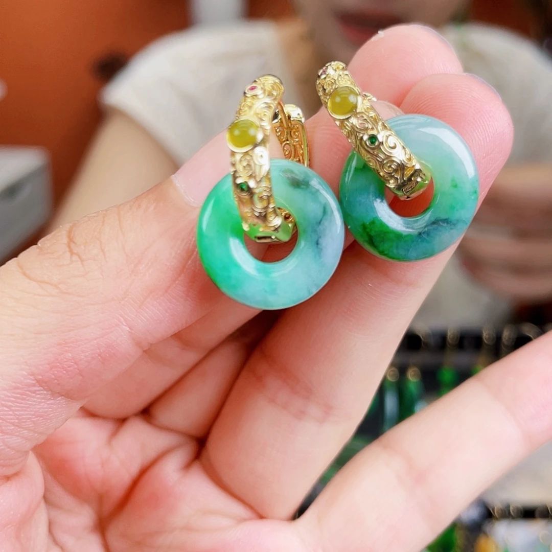 未镶嵌翡翠耳饰饰品