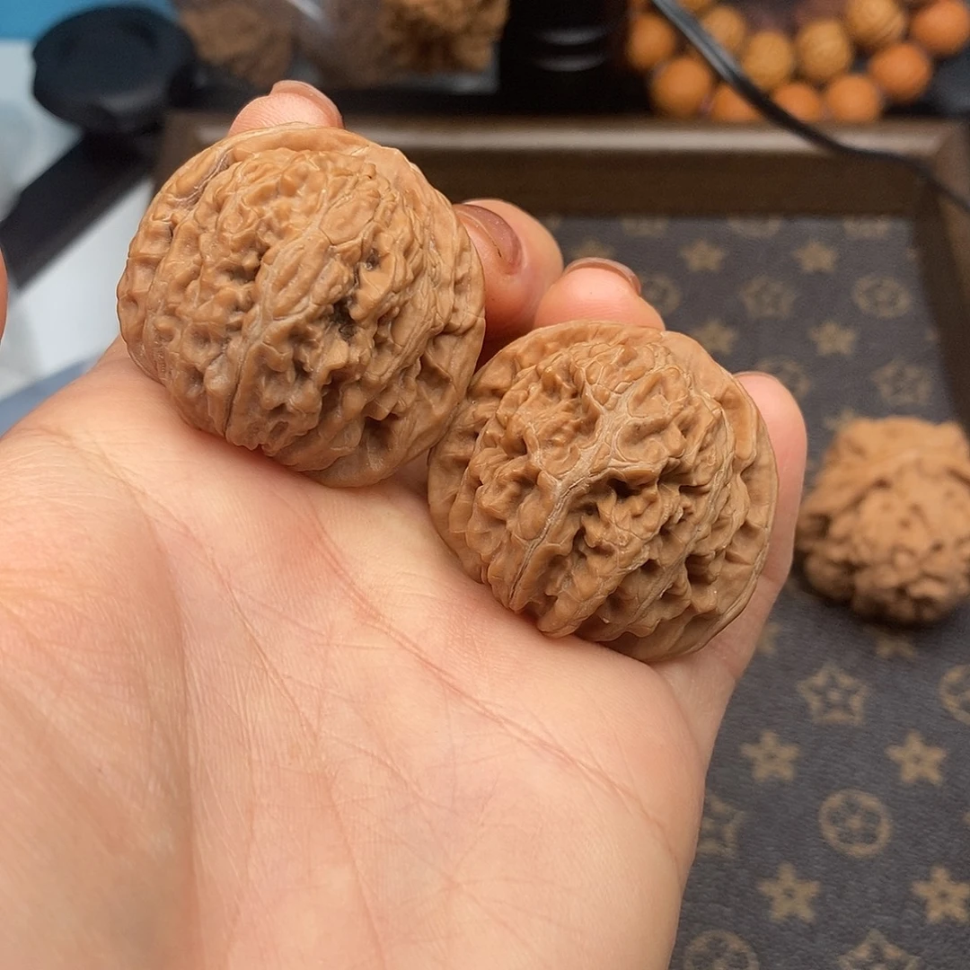 吊坠文玩核桃涞水文玩核桃全品38四座楼