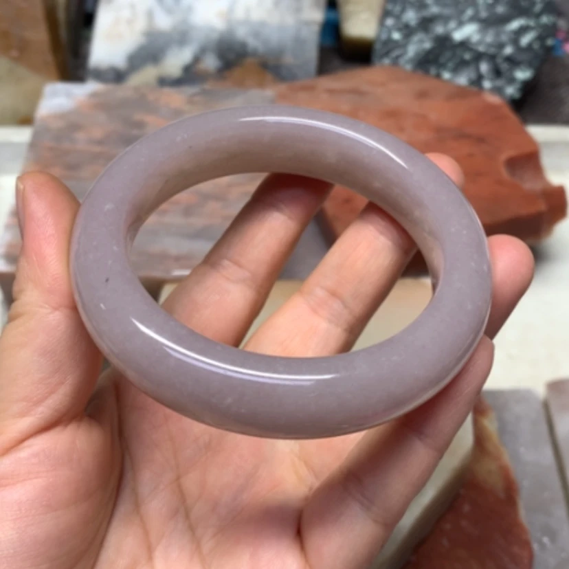 【闪购商品】未镶嵌手镯石英岩玉57➕