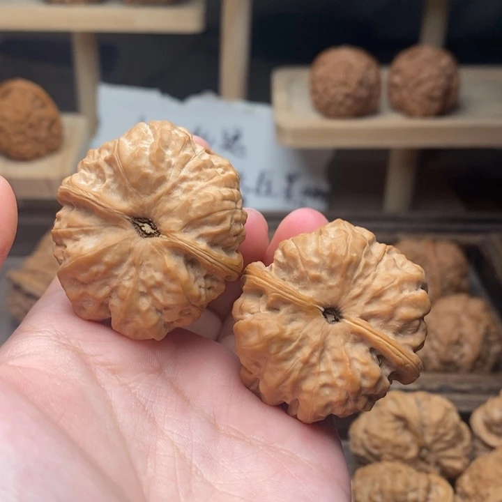 吊坠文玩核桃三角蛙