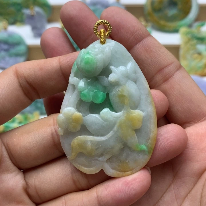 颈饰未镶嵌翡翠翡翠