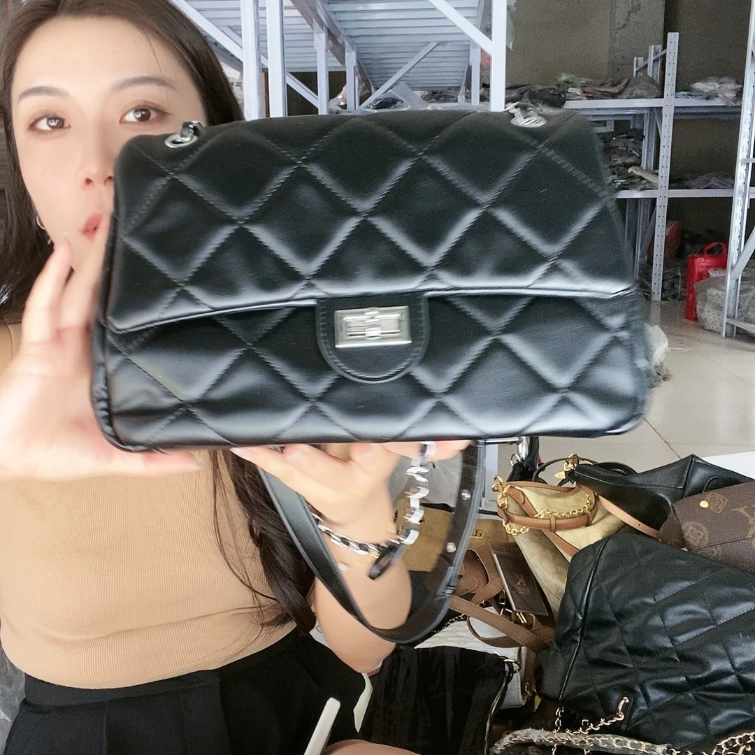 羊剖层皮革绵羊皮（革）牛剖层皮革小牛剖层皮革PVC8000