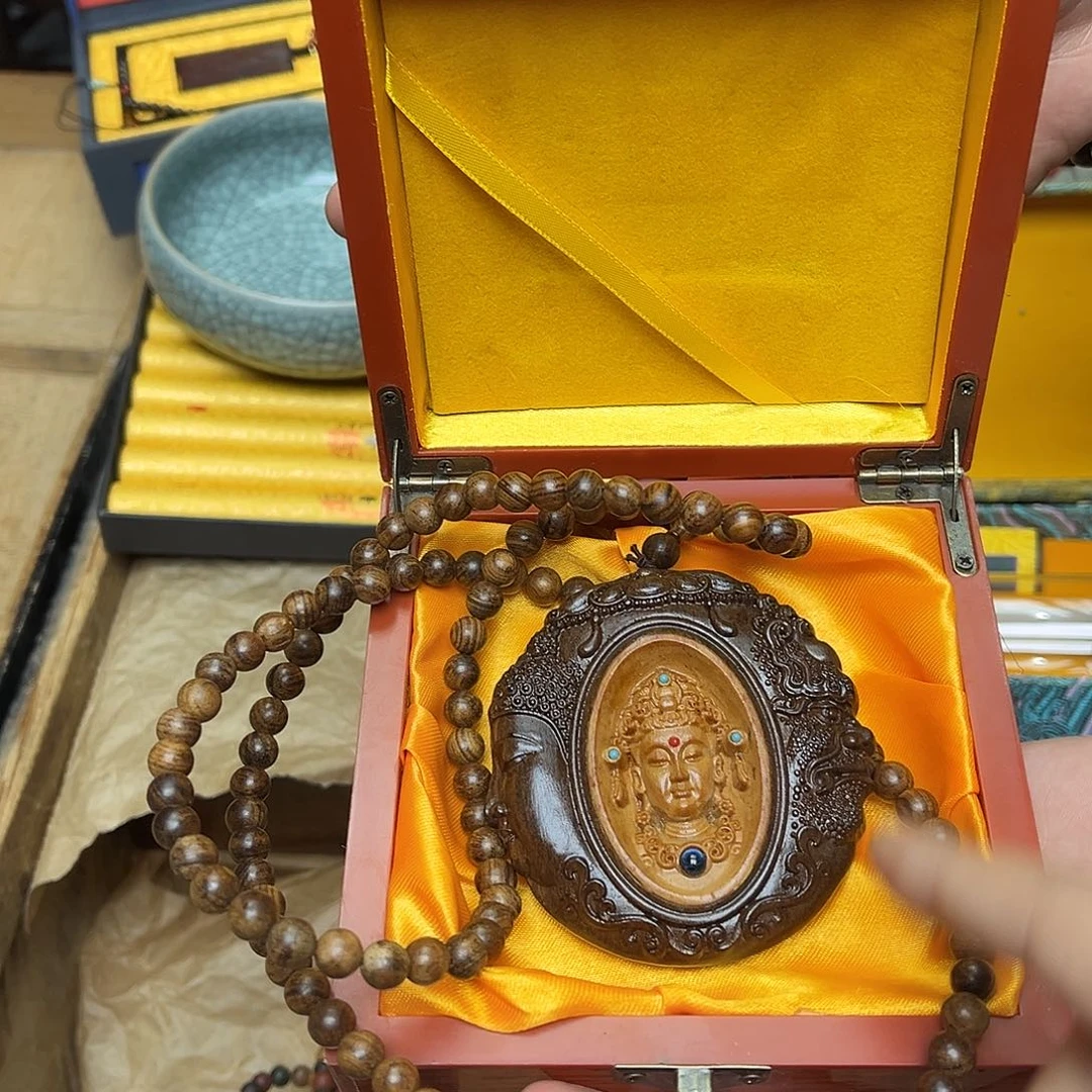 大叶紫檀（黑酸枝木类）