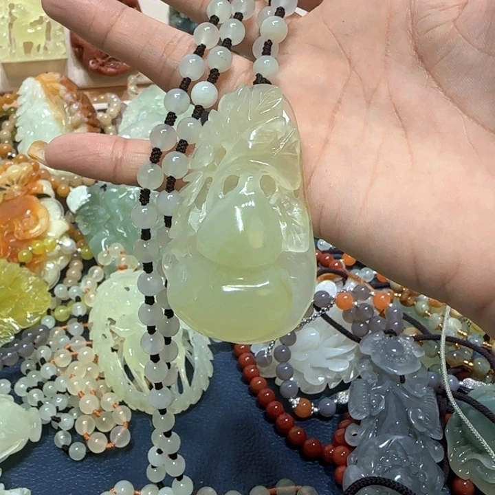 合金蛇纹石玉吊坠我**翔