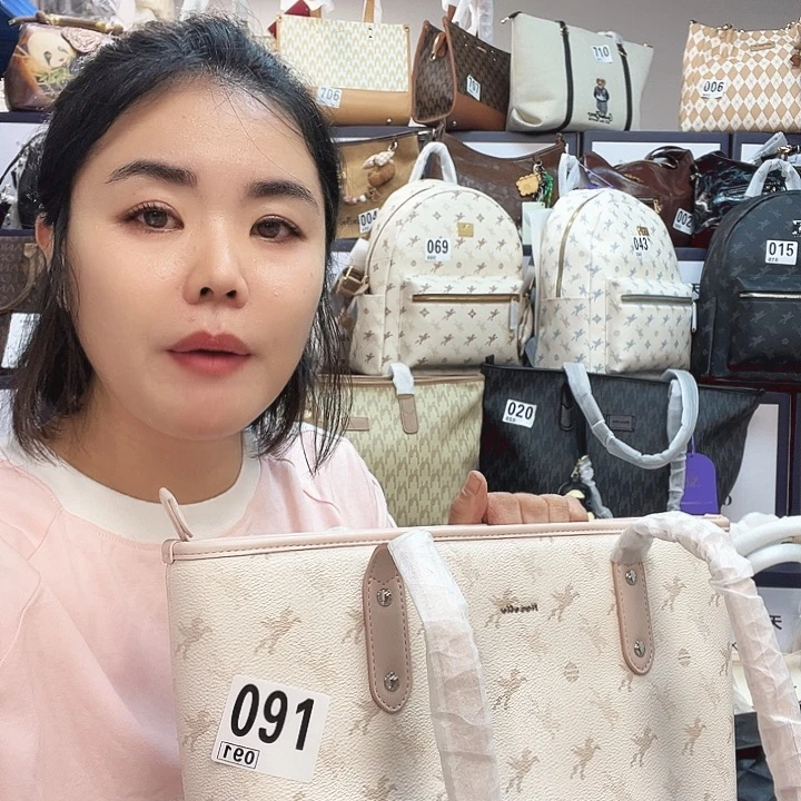 PVC包包包包包包包包包包