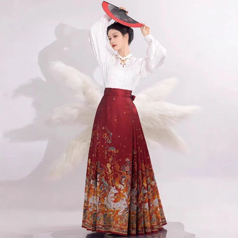古风九尾狐高级感马面裙套装女日常可穿中国风订婚汉服礼服红色