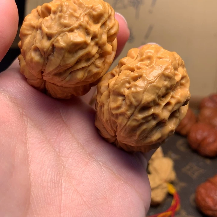 文玩核桃把件稳**3高端