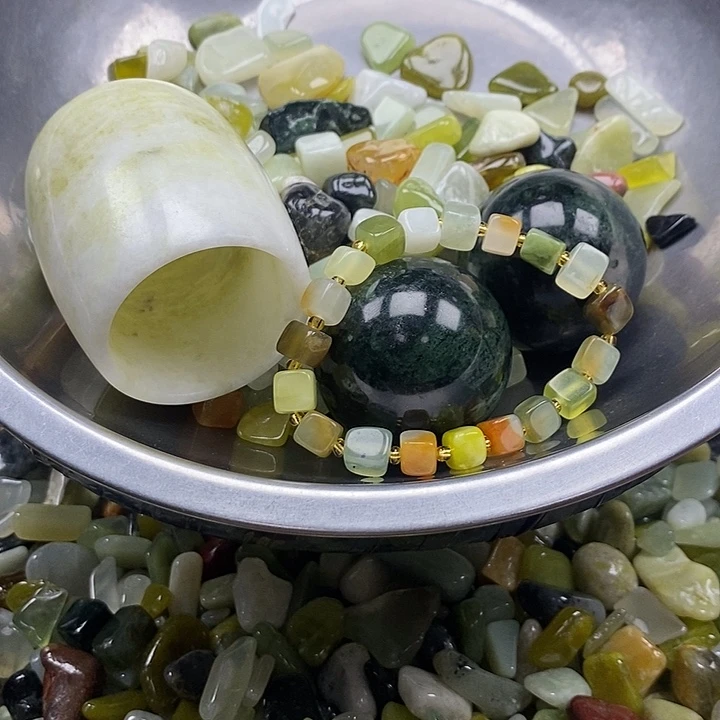 岫玉未镶嵌鱼缸石