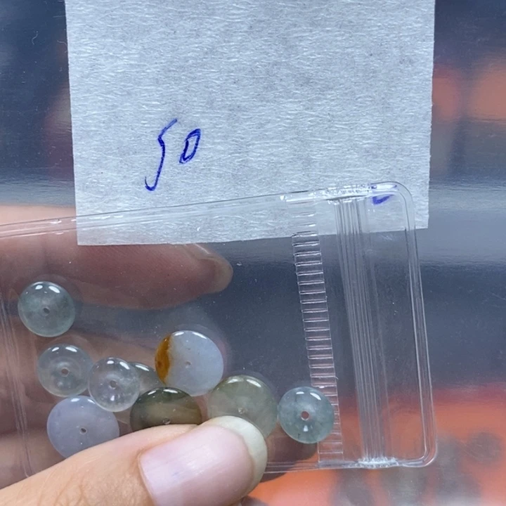 小***朦定制翡翠未镶嵌不退