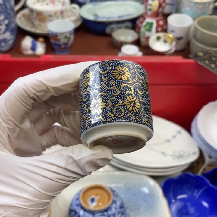 他家瓷器真美…开播了