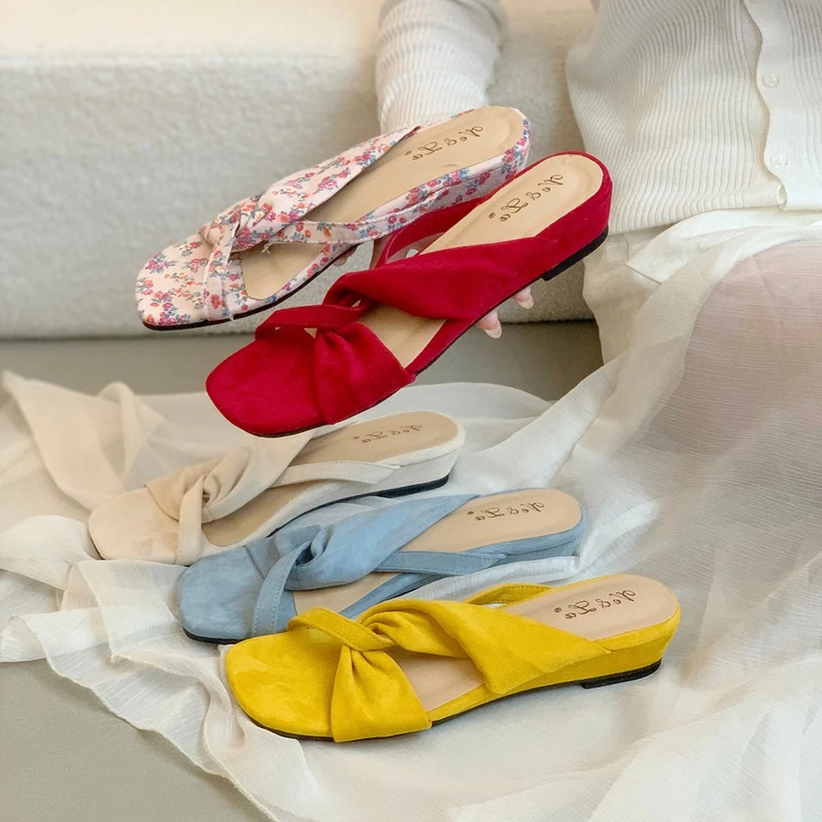 春夏坡跟凉拖鞋露趾凉鞋女鞋外穿夏季海边沙滩鞋法式小凉拖高跟鞋