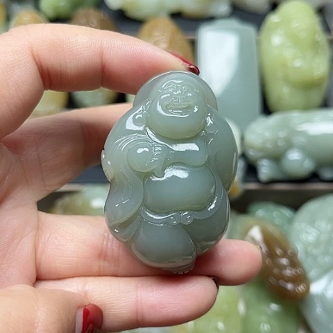 颈饰未镶嵌和田玉正*春